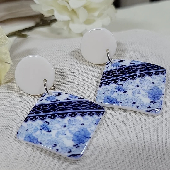 Delft Pottery Style Drop Earrings, S925 - Picture 5 of 7